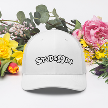 Indlæs billede til gallerivisning StudsRin™ Trucker Cap
