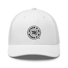 Carica l&#39;immagine nel visualizzatore di Gallery, StudsRin™ Logo Trucker Cap
