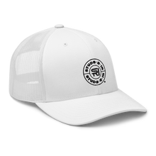 Carica l&#39;immagine nel visualizzatore di Gallery, StudsRin™ Logo Trucker Cap
